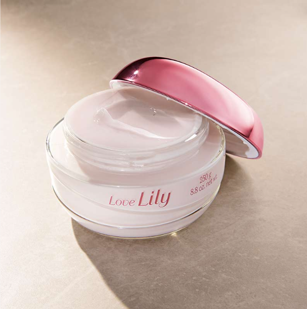 Creme Hidratante Acetinado Love Lily, 250g